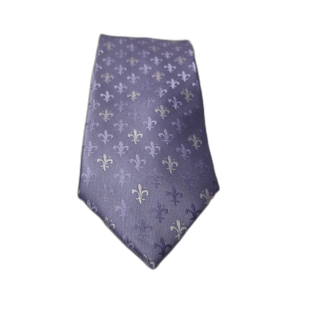 Firenze 100% Silk Necktie Lavender Blue Fleur-de-lis Pattern Classic Width NWOT